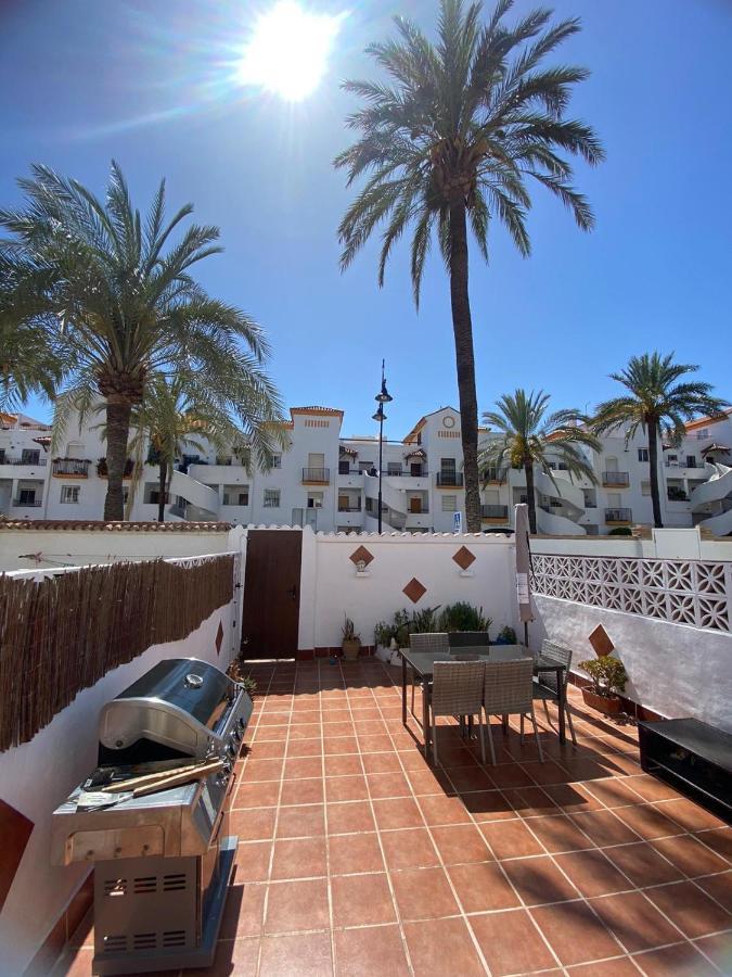 Casa De Las Palmeras 贝纳尔马德纳 外观 照片